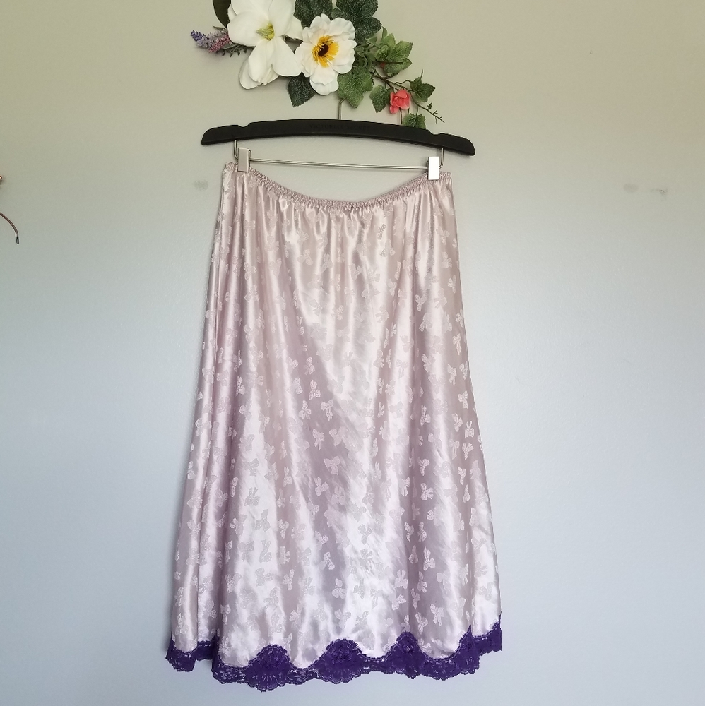 Vintage Barbizon Hand Dyed Half Slip - Picture 3 of 6